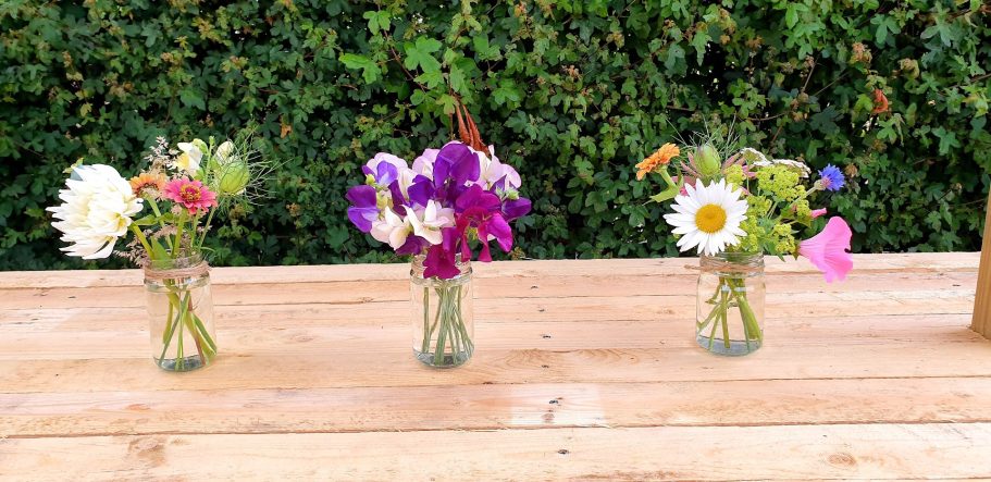 kleine vaasjes zijn ook leuk